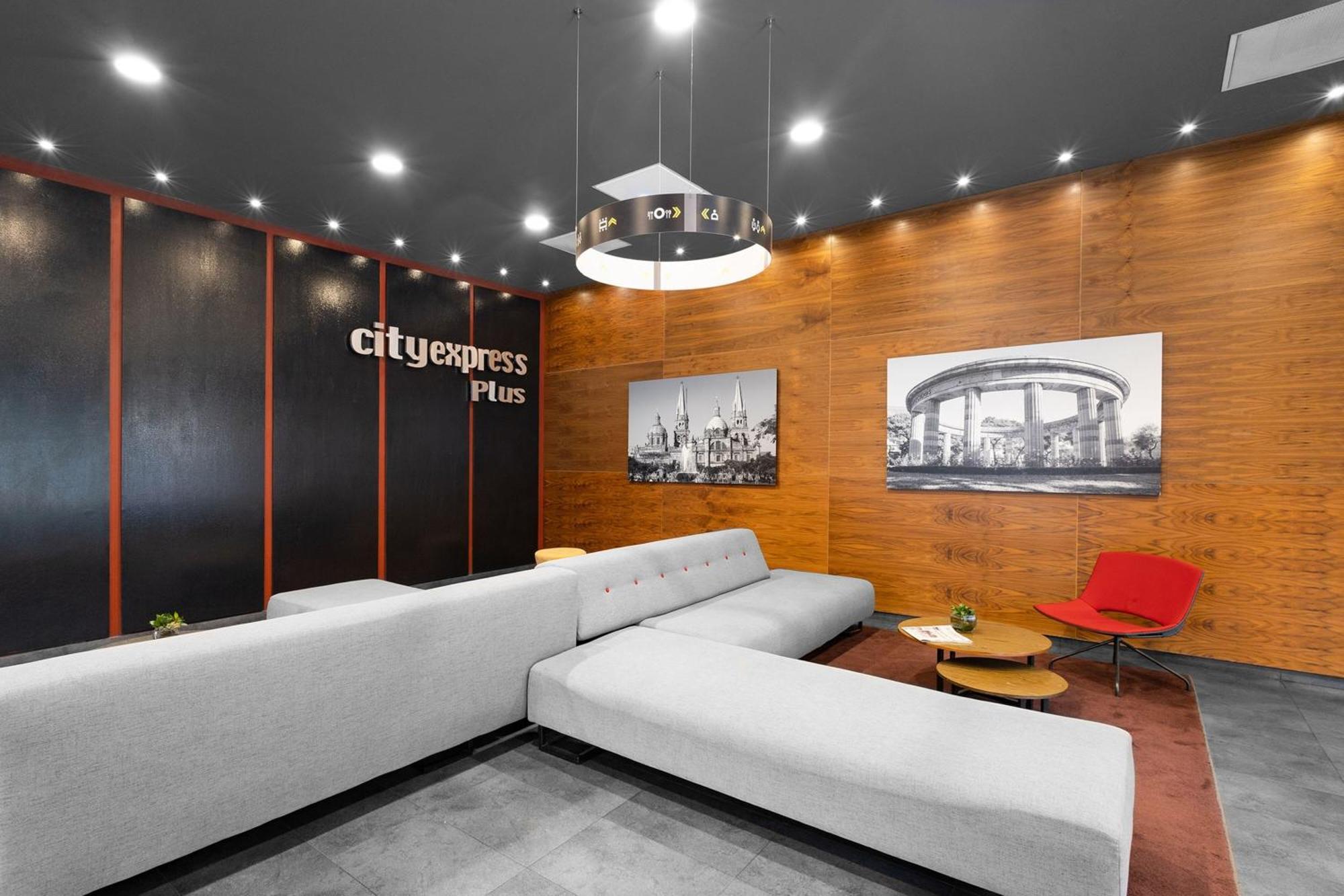 City Express Plus By Marriott Guadalajara Expo Zapopan Exterior foto
